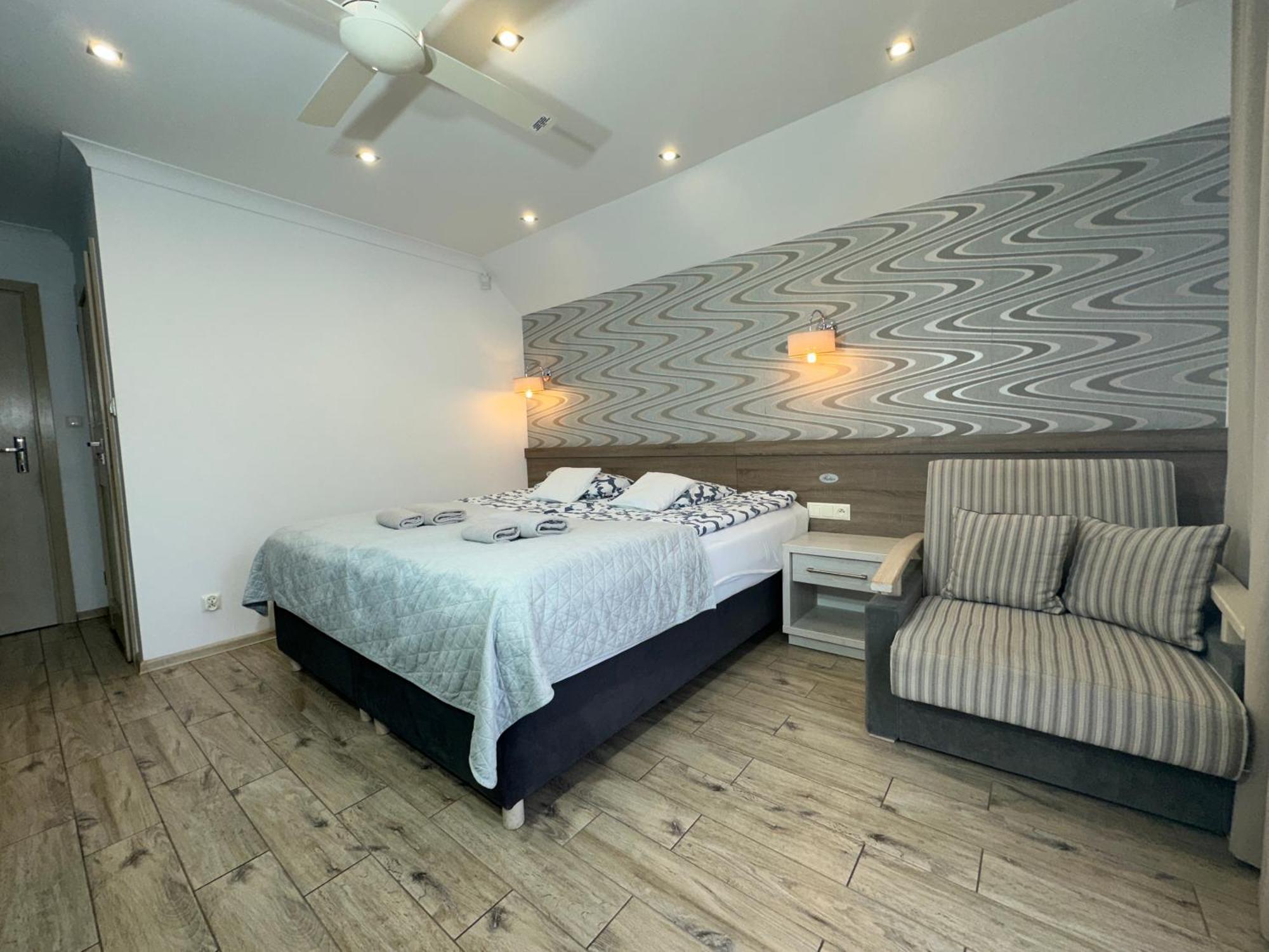 Bed and Breakfast Helios Ustka Exterior foto
